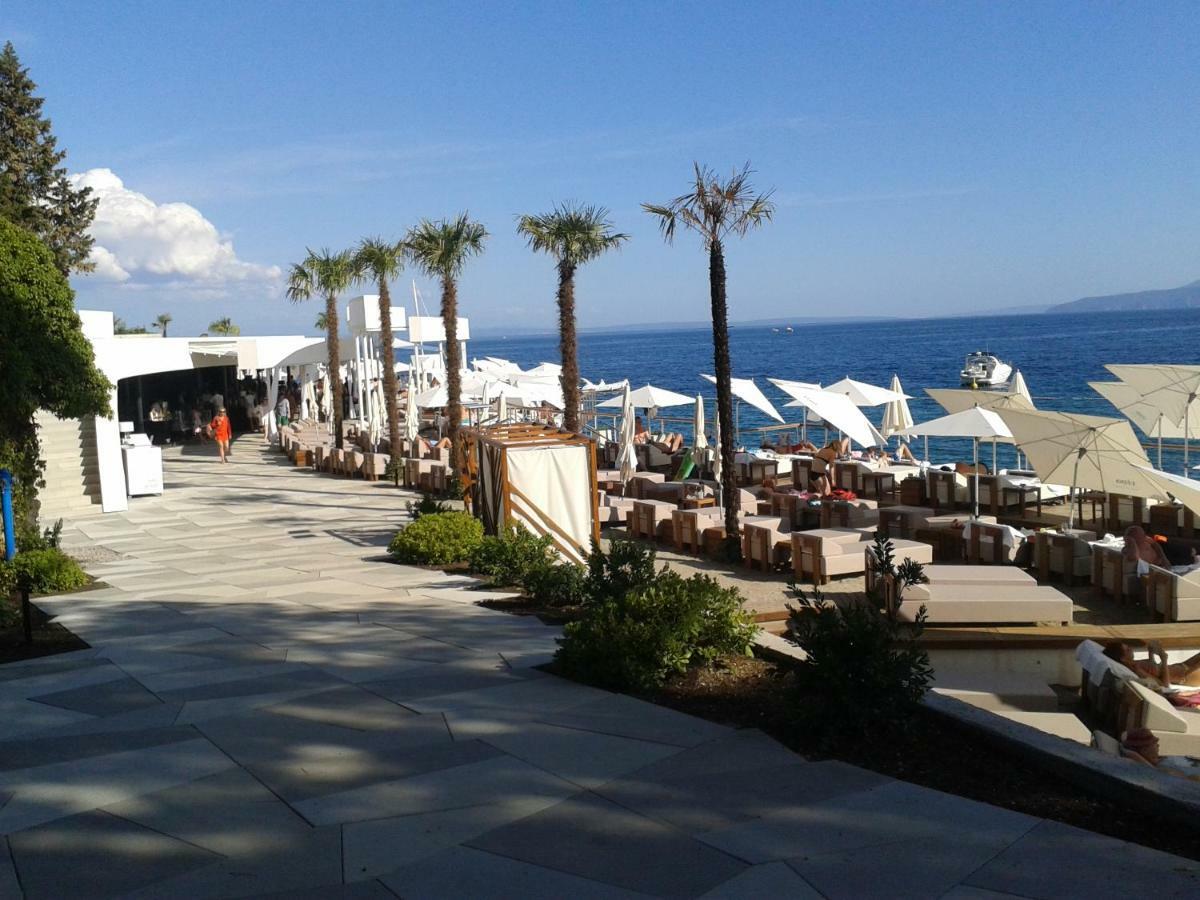 Studio Apartment Vanna - 1St Row To The Sea أوباتيا المظهر الخارجي الصورة